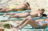 Kelly Clarkson Hot Hot Hot Bikini Candids Topless en hete kont op strand