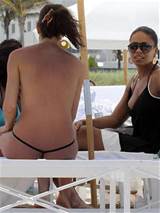 Sanaa Lathan haar tieten en kont In Thong op strand Paparazzi tonen