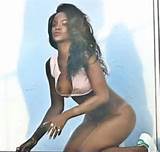 Rihanna Topless naakt kont en kut Starprivate