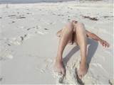 Maknparr over haar kont Pensacola Beach Florida naakt zonnen