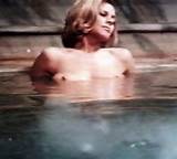 Honor Blackman Bondgirl